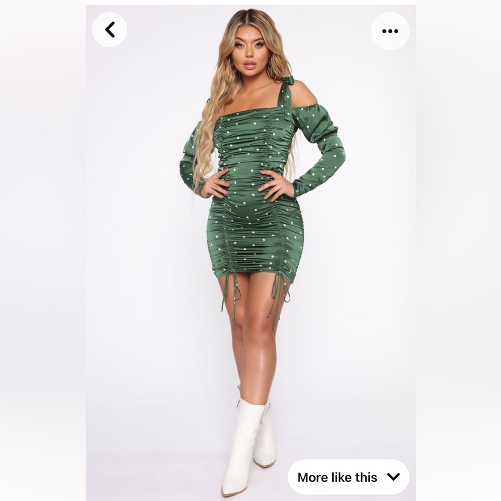 Fashion move Ruched dress Polkadots and green Size XL